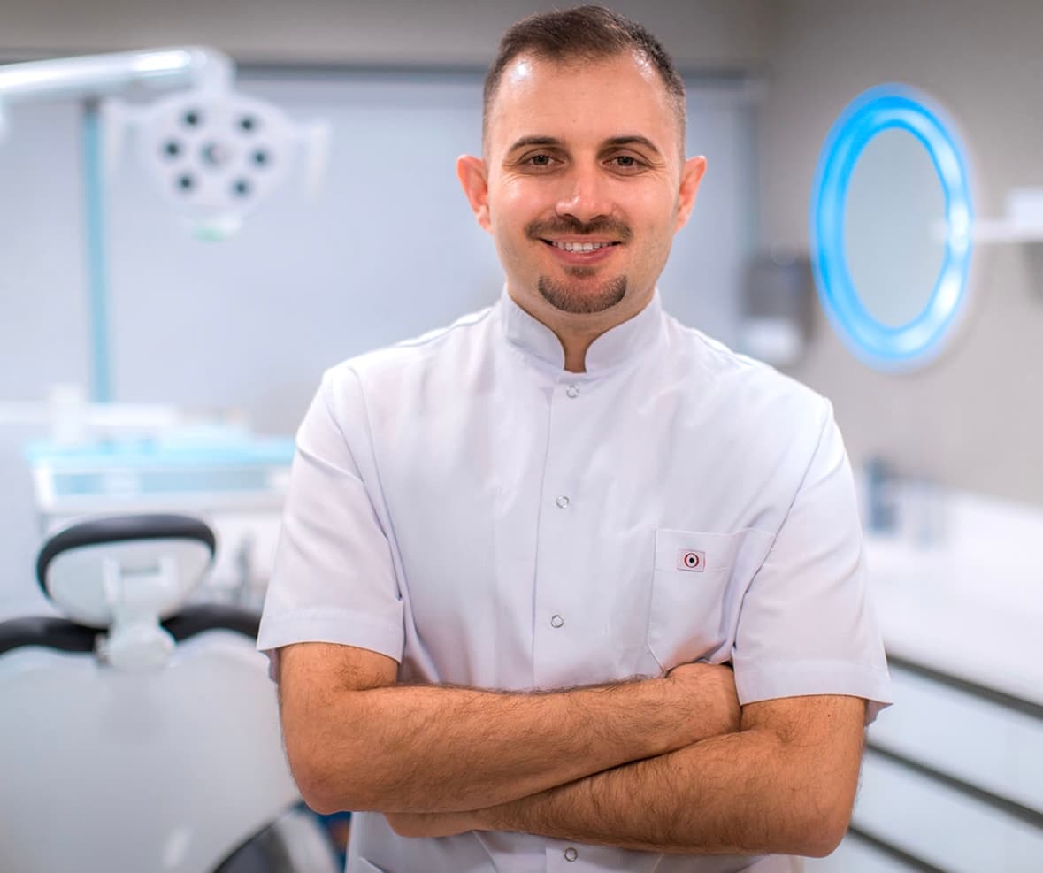 𝙃𝙤𝙡𝙡𝙮𝙬𝙤𝙤𝙙 𝙎𝙢𝙞𝙡𝙚 İ𝙨𝙩𝙖𝙣𝙗𝙪𝙡