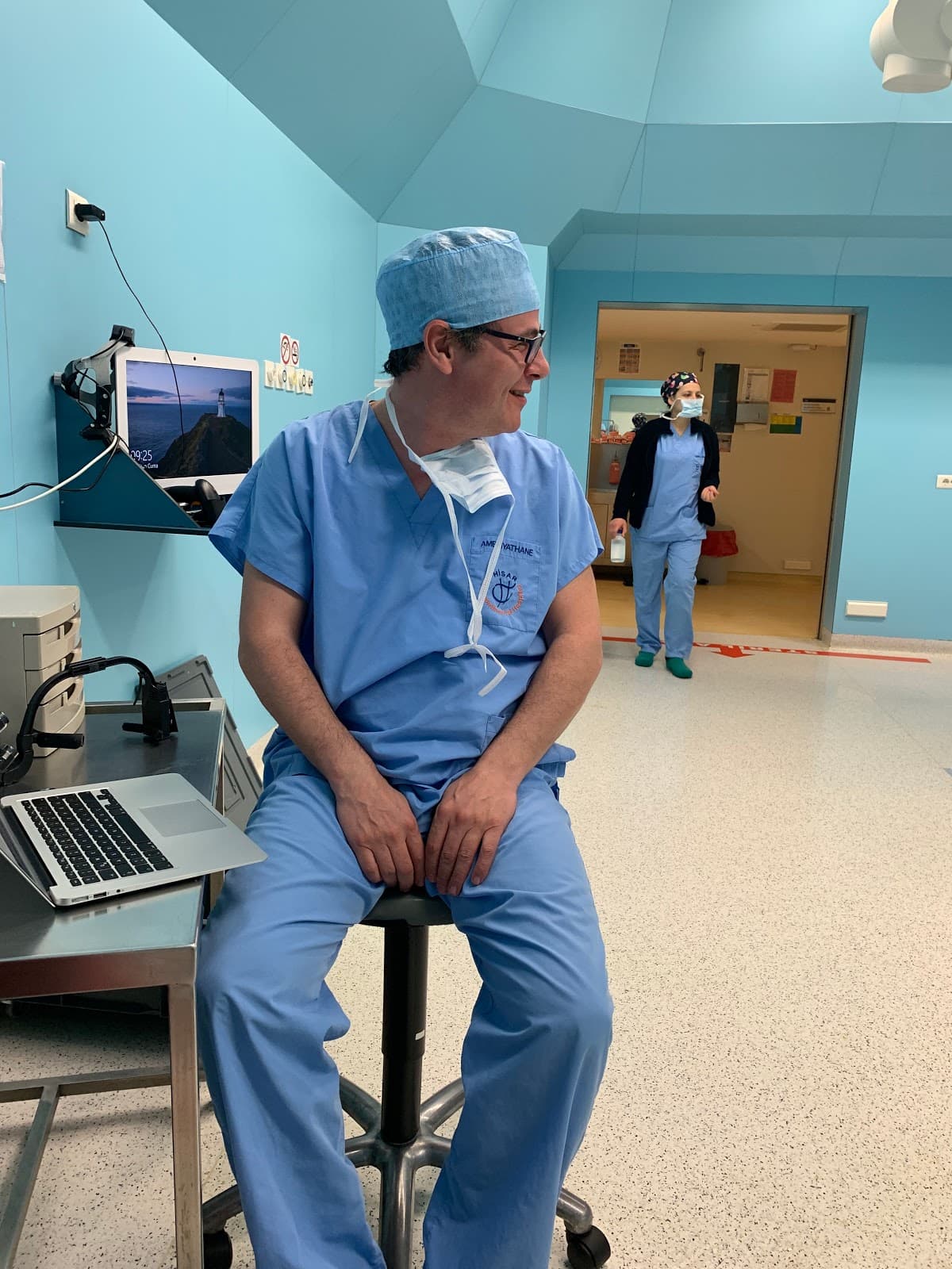 Prof. Dr. Mithat Akan