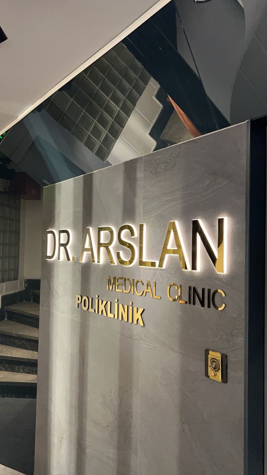 Dr. Arslan