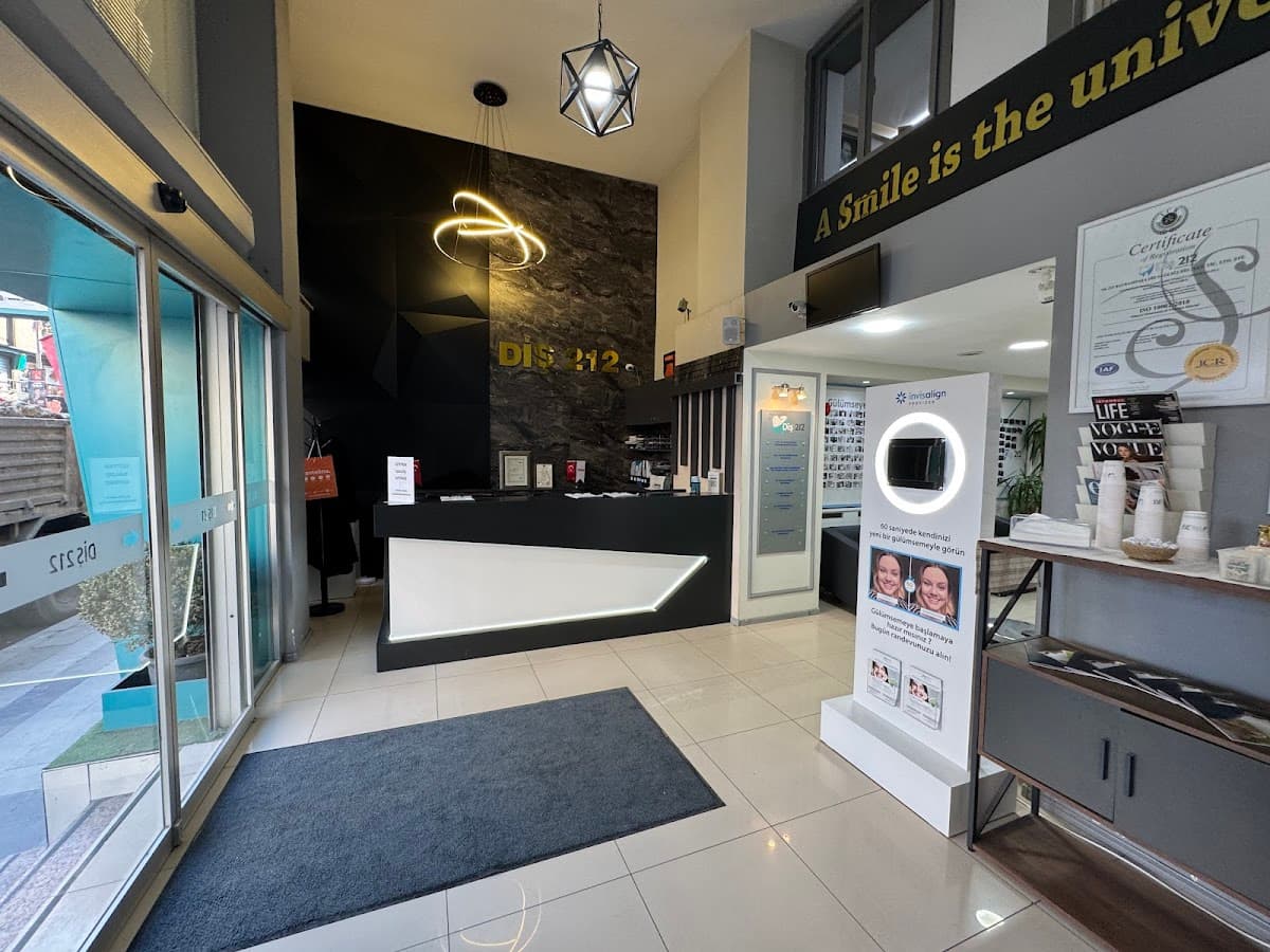 212 Dental Oral and Dental Health Clinic