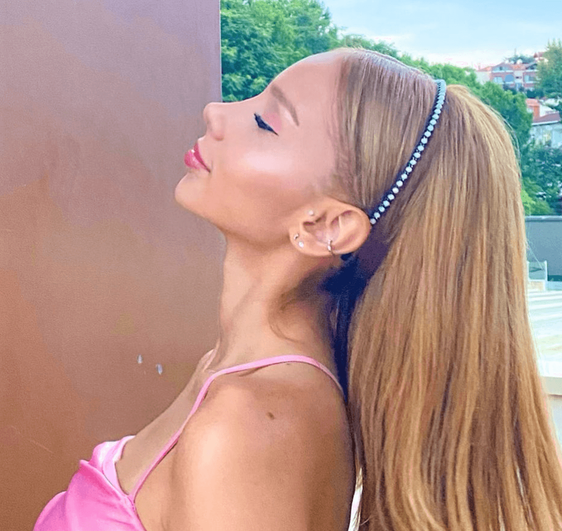 Op. Dr. Hüseyin Özay