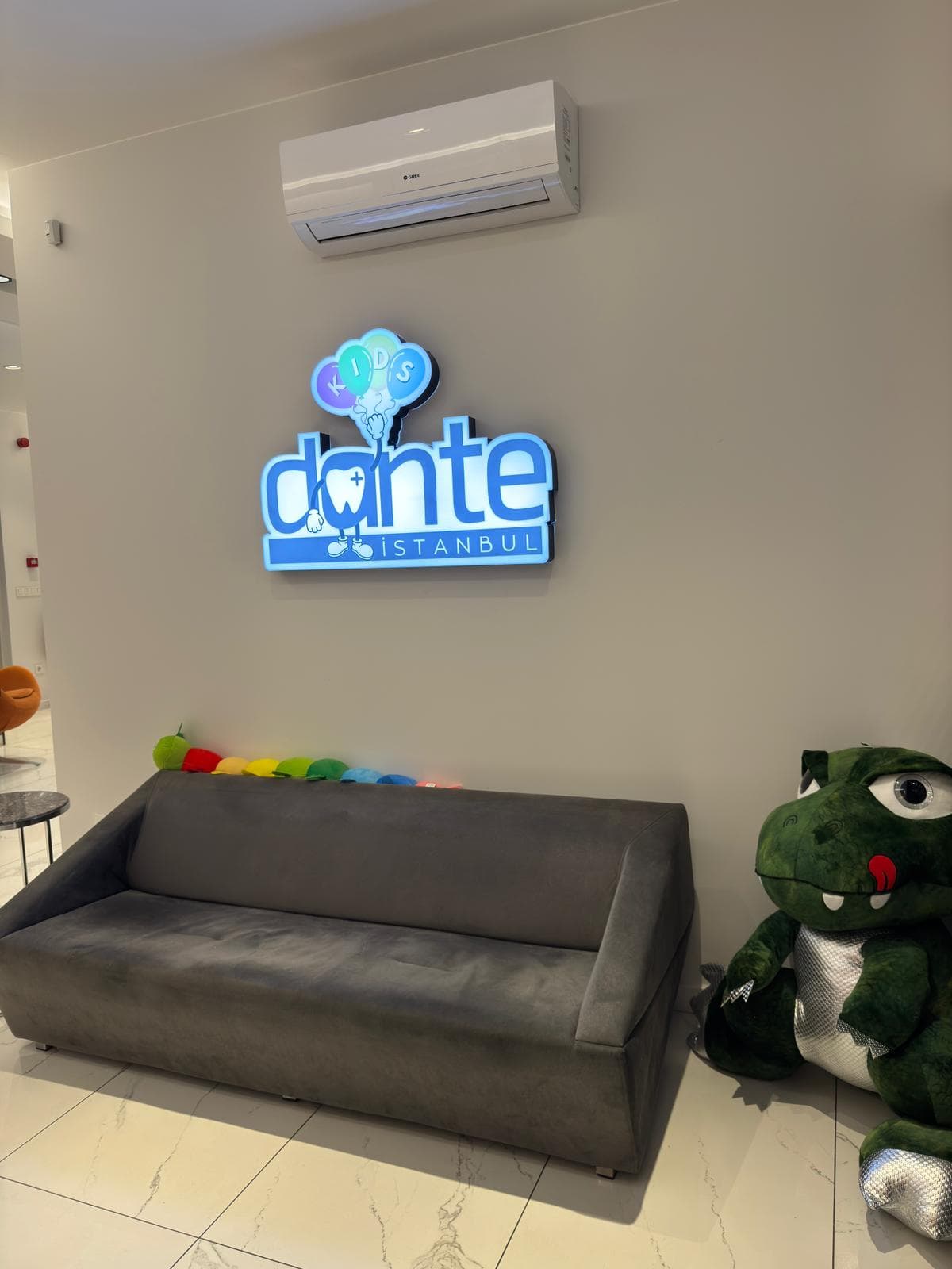 Dante İstanbul Diş Polikliniği