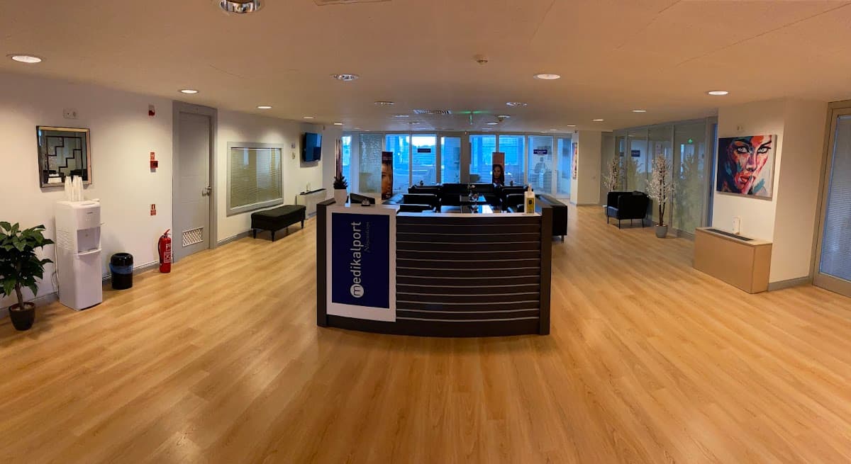 Doç. Dr. A. Buğra Cengiz Muayenehane