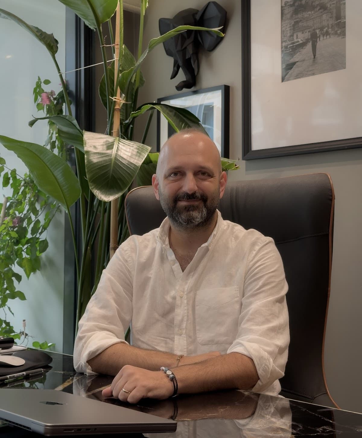 Doç. Dr. A. Buğra Cengiz Muayenehane