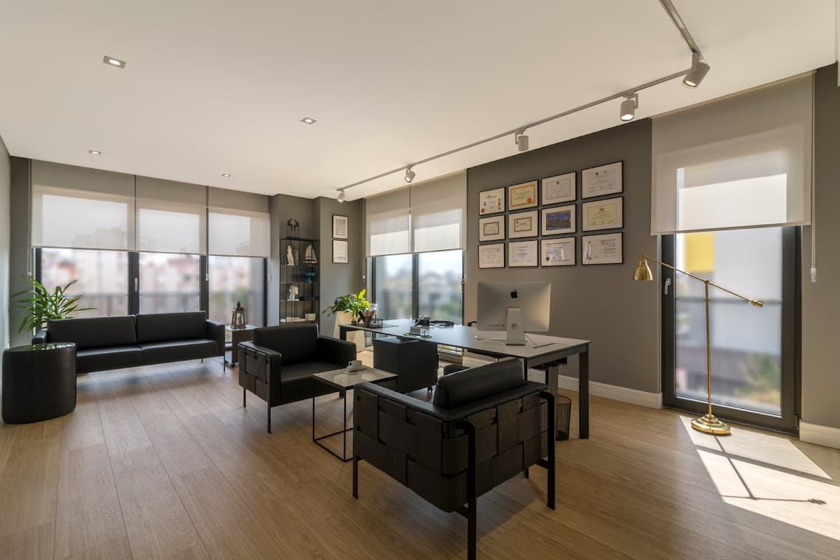 Op. Dr. Mahmut Ulvi Kayalı