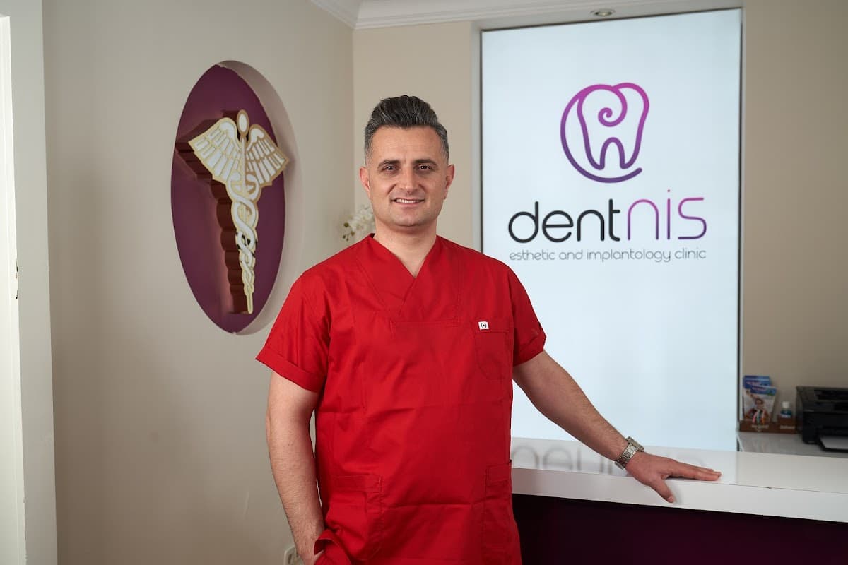 Dent Nis İmplantoloji ve Estetik Diş Kliniği Nişantaşı (Dr.Abdulkadir Narin)