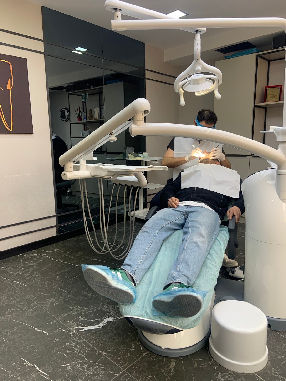 Dent Akdeniz Şifa Ağız Ve Diş Sağlığı Polikliniği