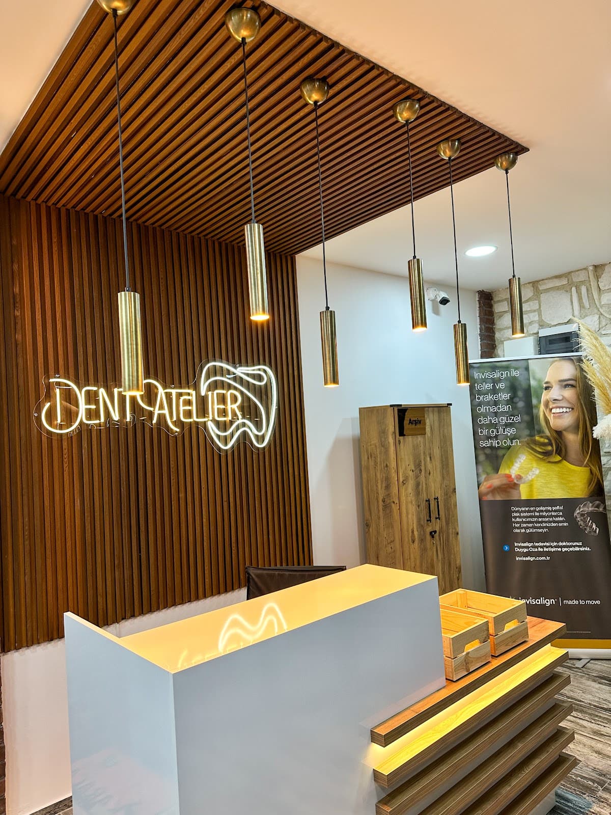 Dent Atelier Ağız ve Diş Sağlığı Polikliniği