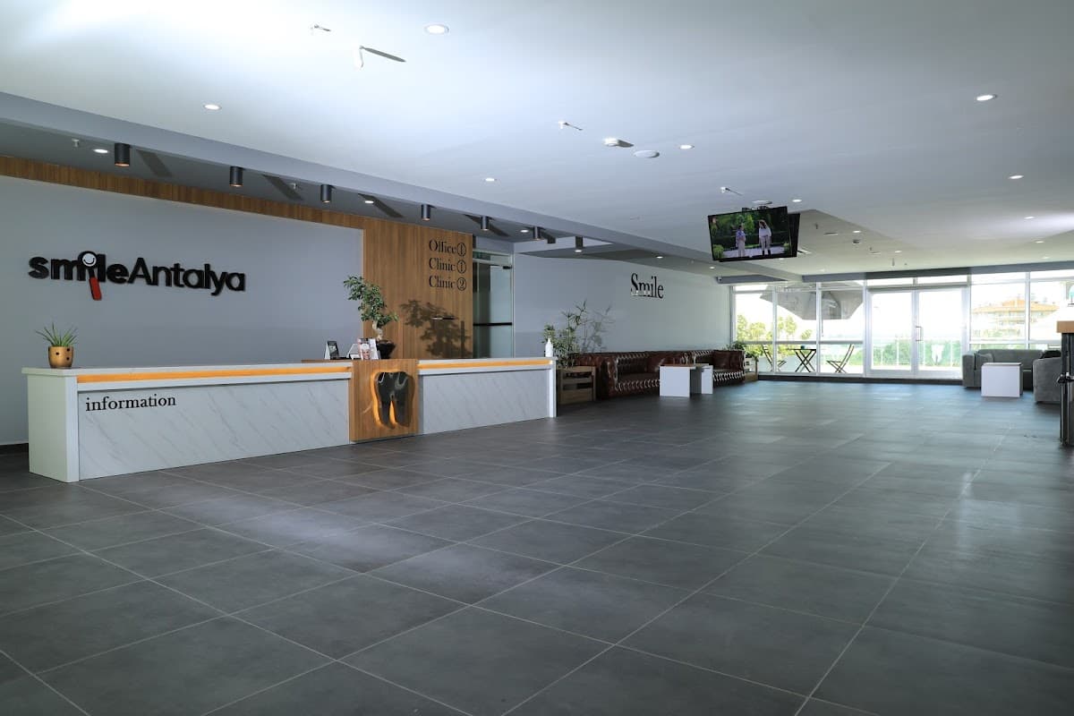 Smile Antalya Dental Aesthetic and Implantology Clinic