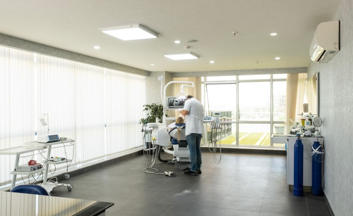 Smile Antalya Dental Aesthetic and Implantology Clinic