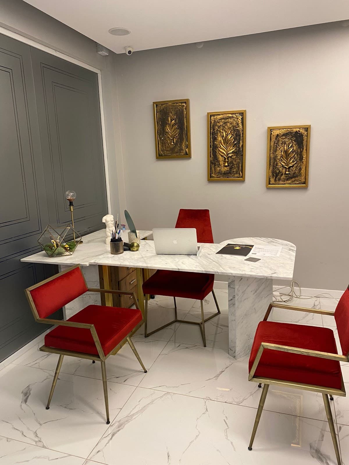 Op. Dr. Ömer Sağır Estetik ve Plastik Cerrahi Muayenehanesi