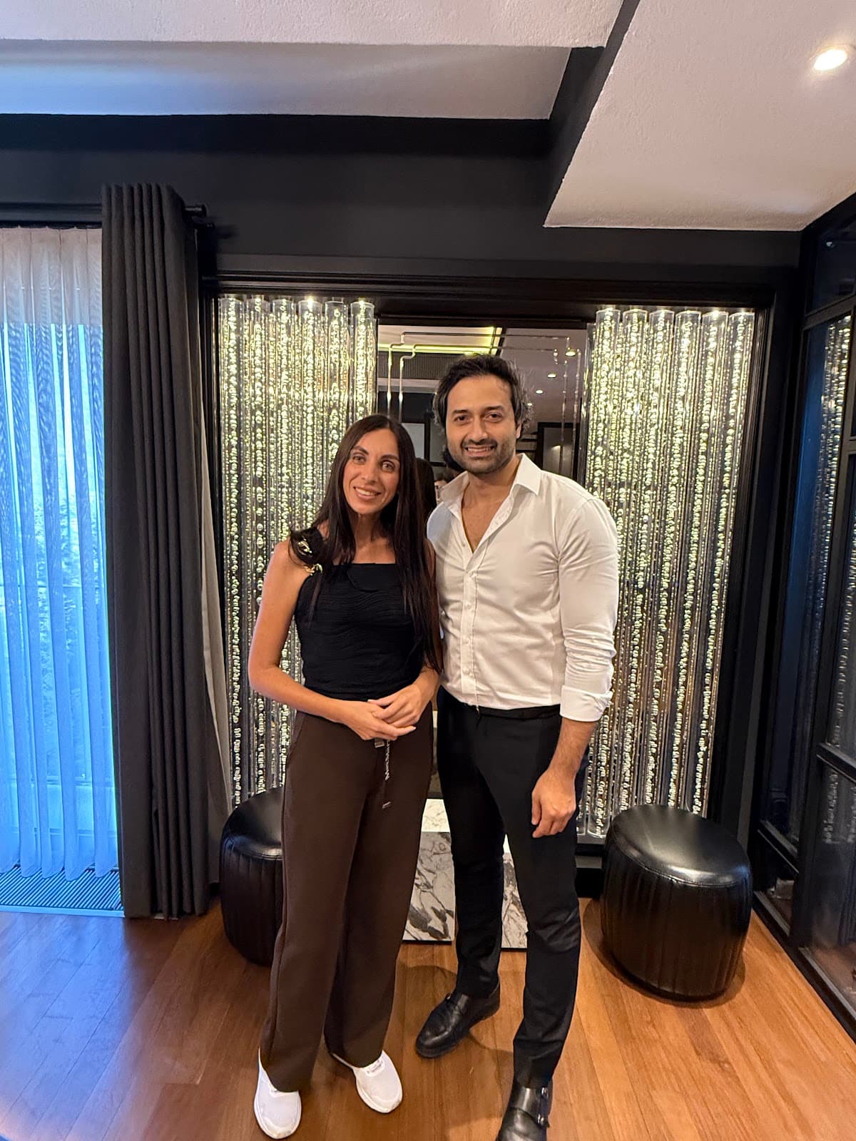 Op. Dr. Oğuzhan Demirel | Meme Estetiği - Meme Büyütme - Meme Küçültme - Breast Augmentation Istanbul