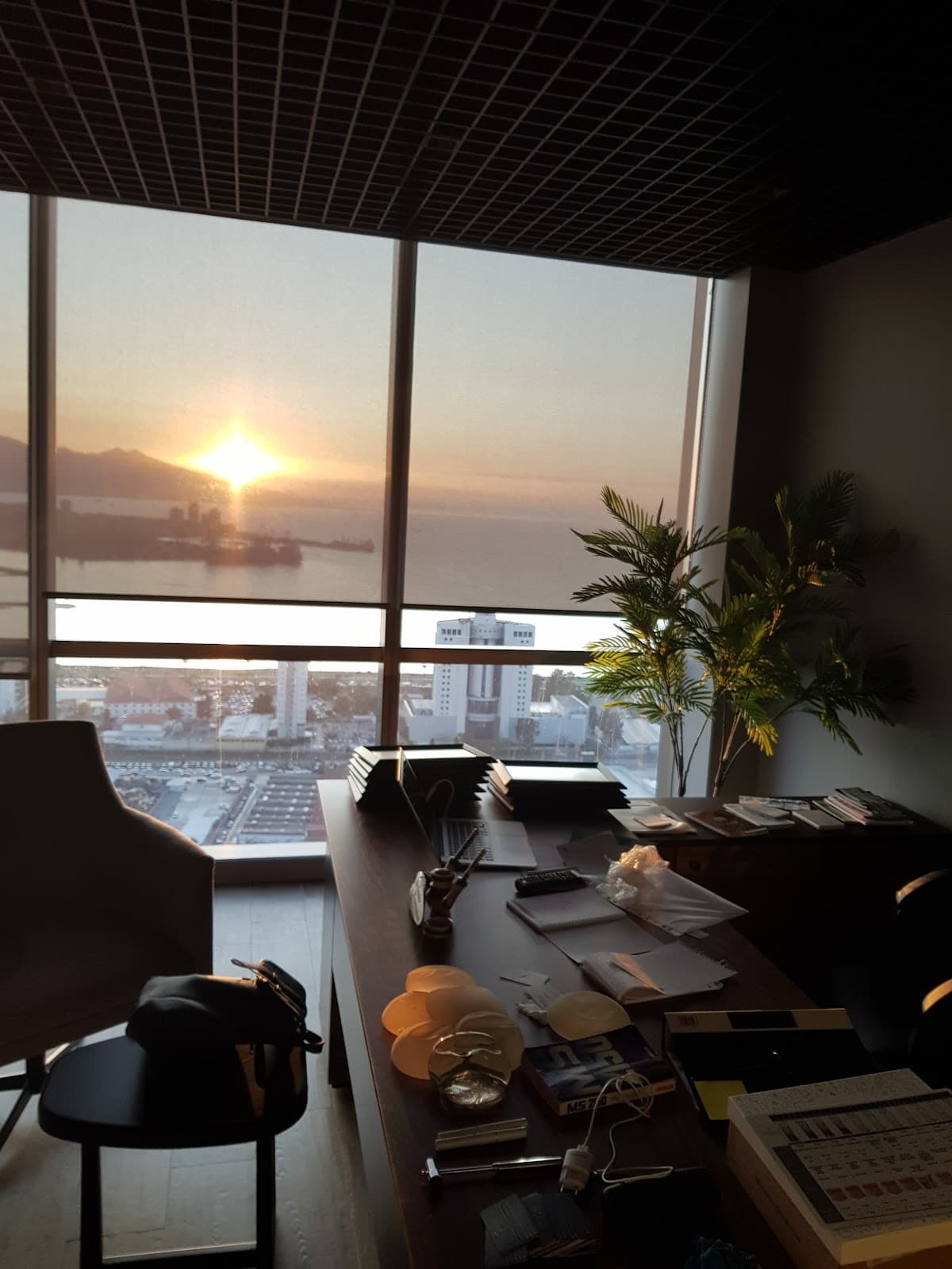 Dr Osman Tan- İzmir Göz Kapağı Estetiği & Dudak Dolgusu