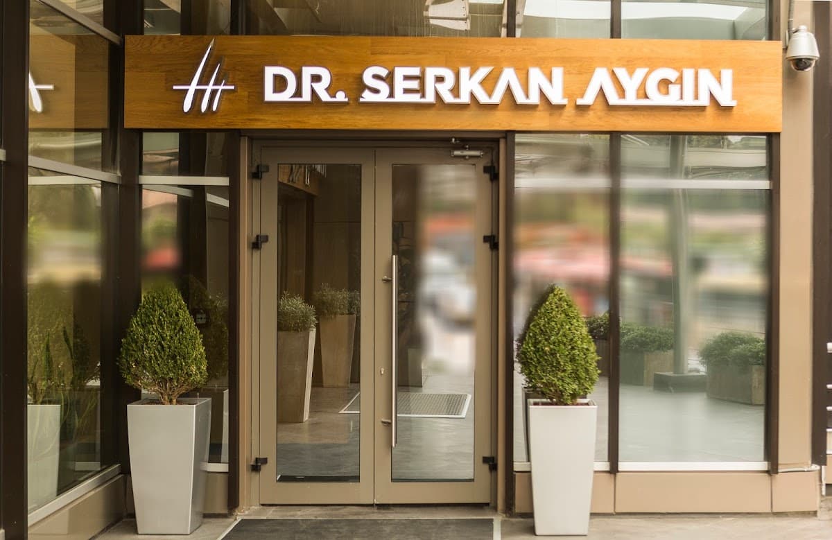 Dr Serkan Aygın Hair Transplant Clinic