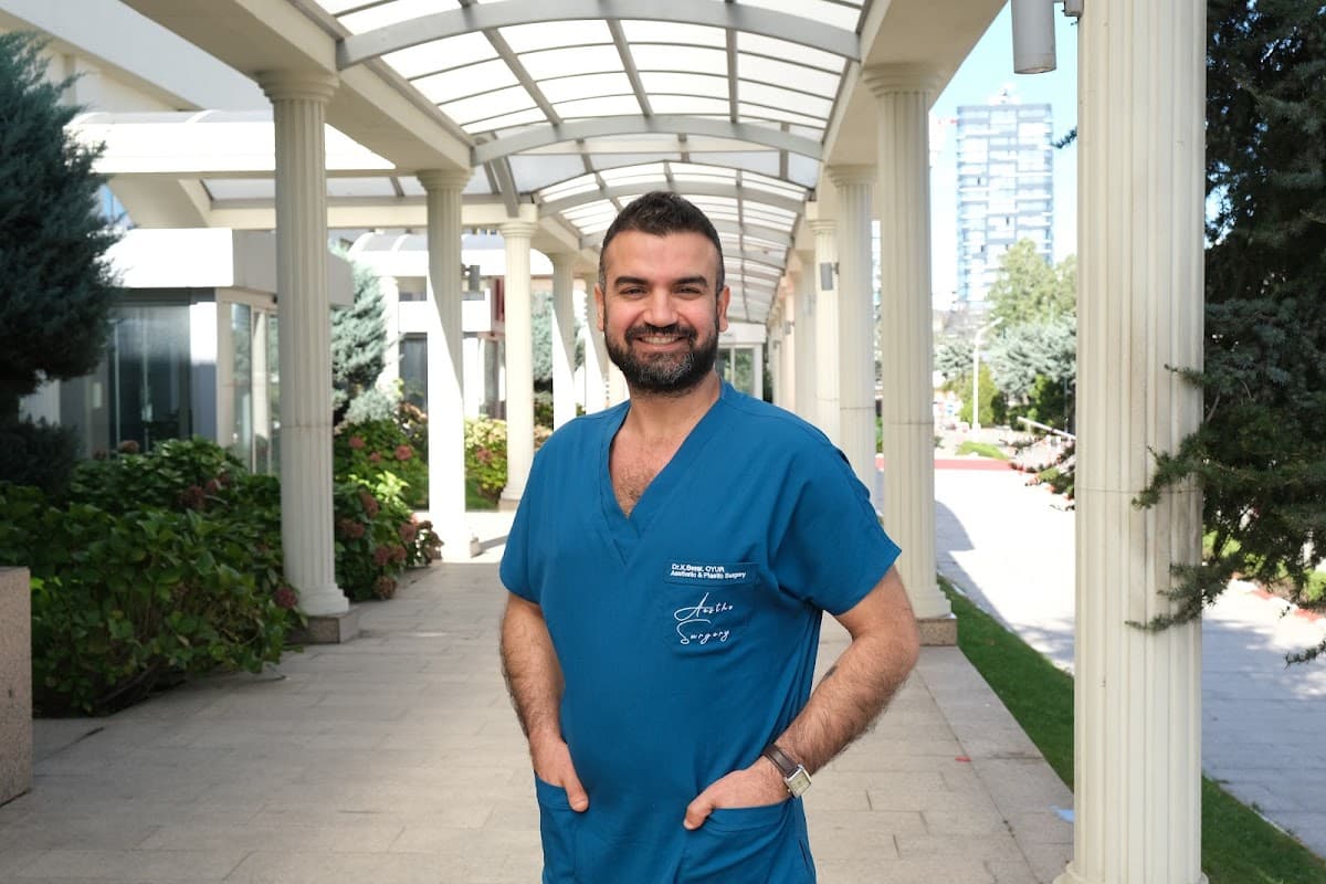 Dr. Kadir Berat Oyur