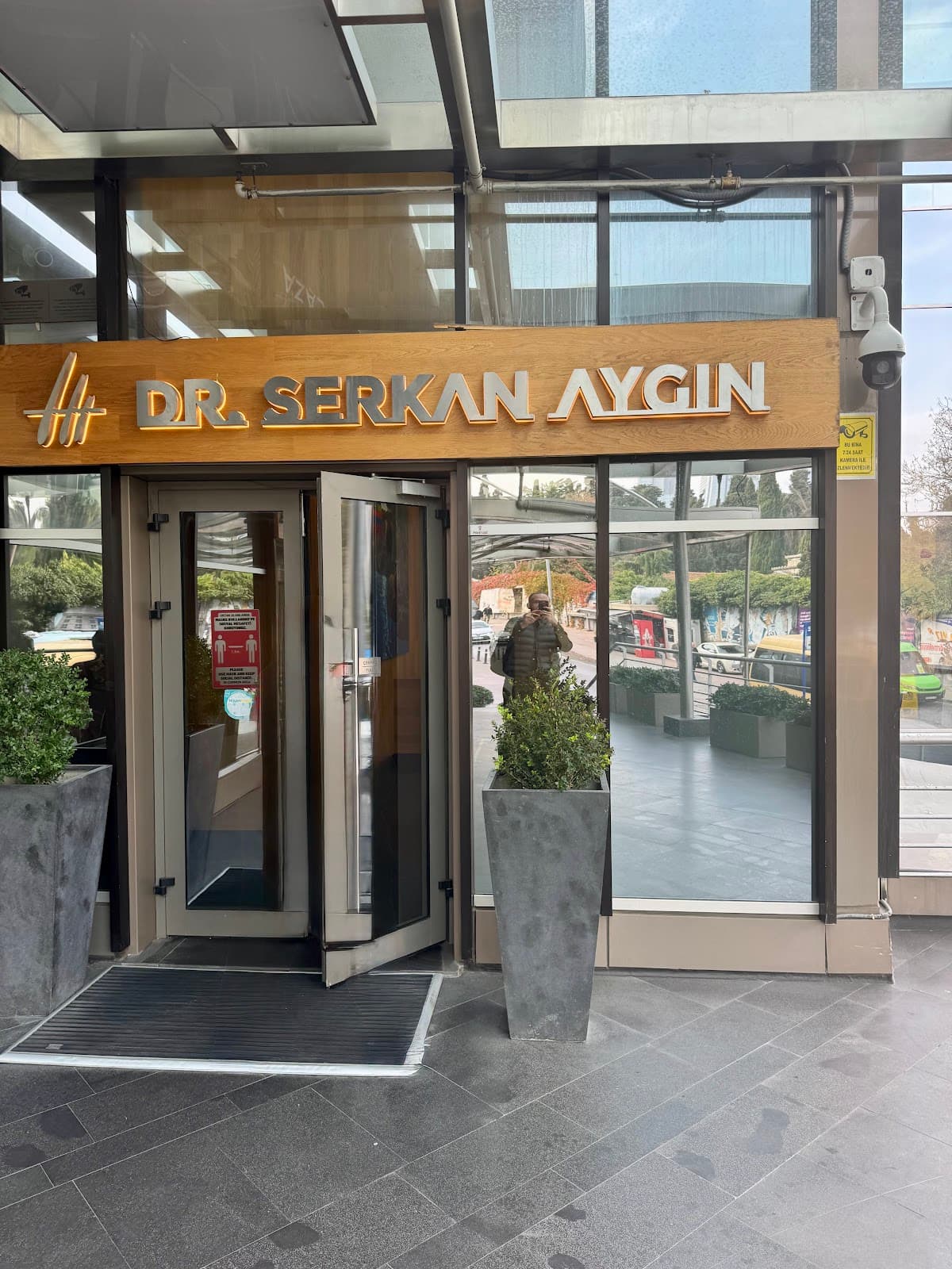 Dr. Serkan Aygın