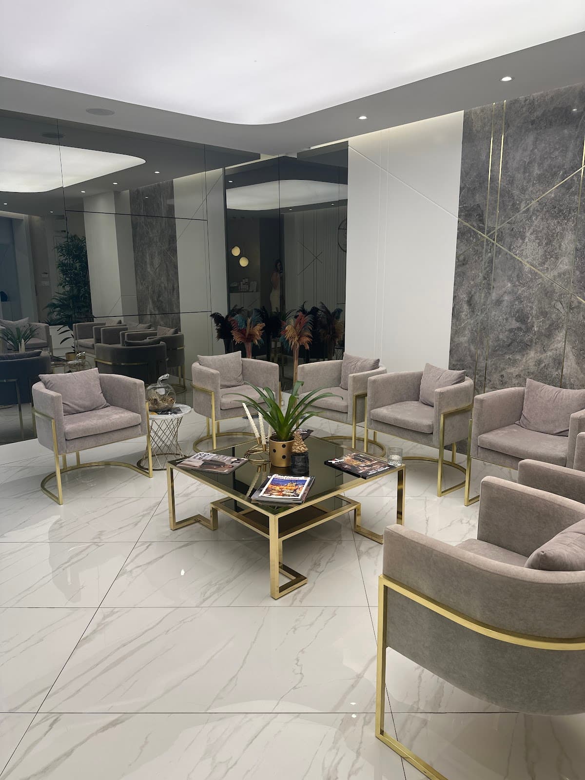 Op. Dr. Onur Oğan Plastik Cerrahi Kliniği