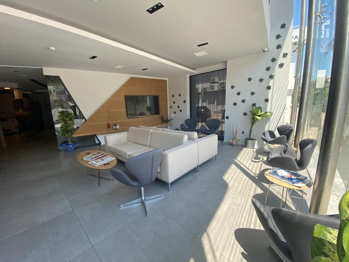 Dentares Smile Clinic