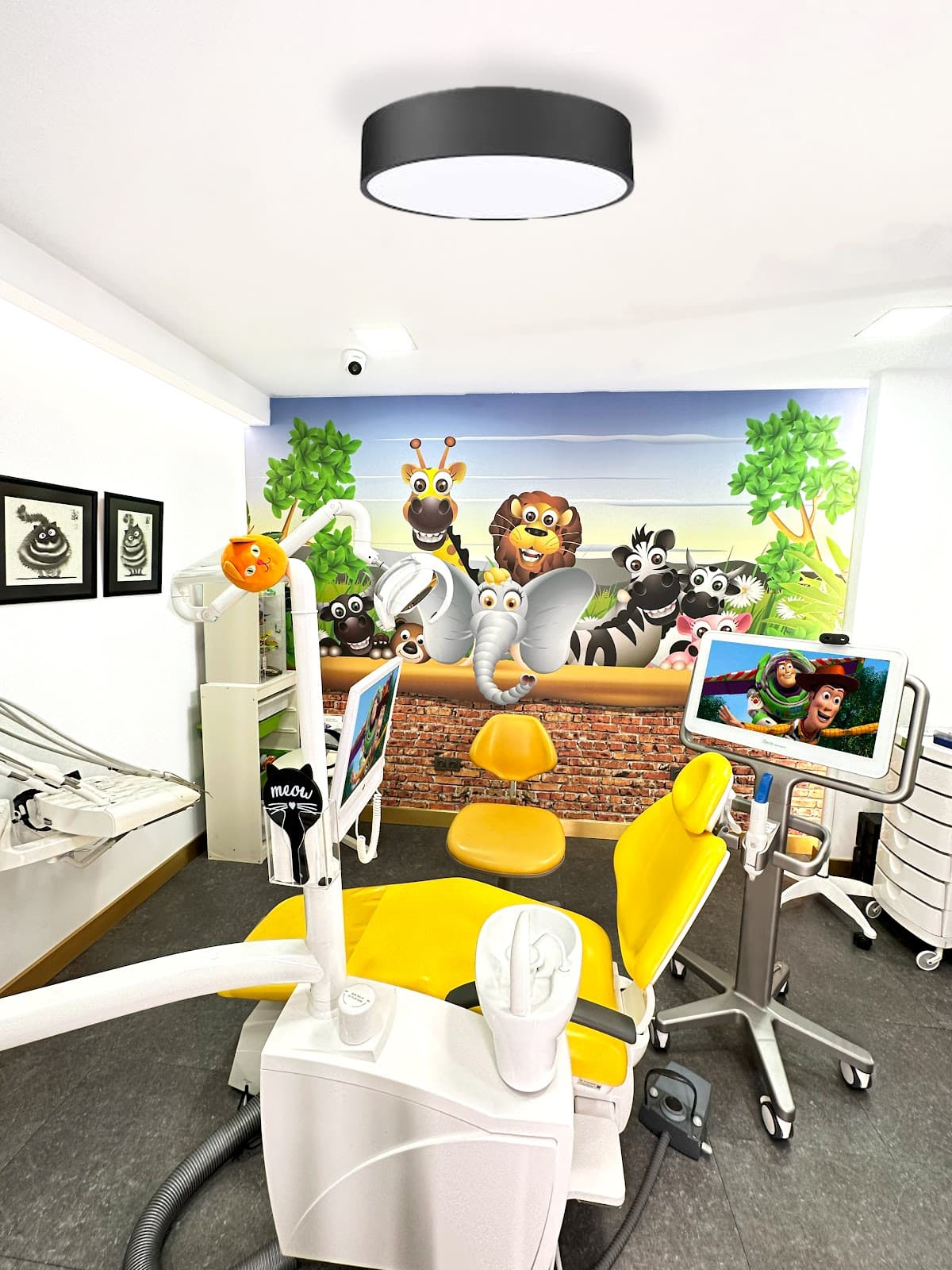 Clinique Dent Beaute | Gülüş Estetiği | Ortodonti | İmplant Tedavisi