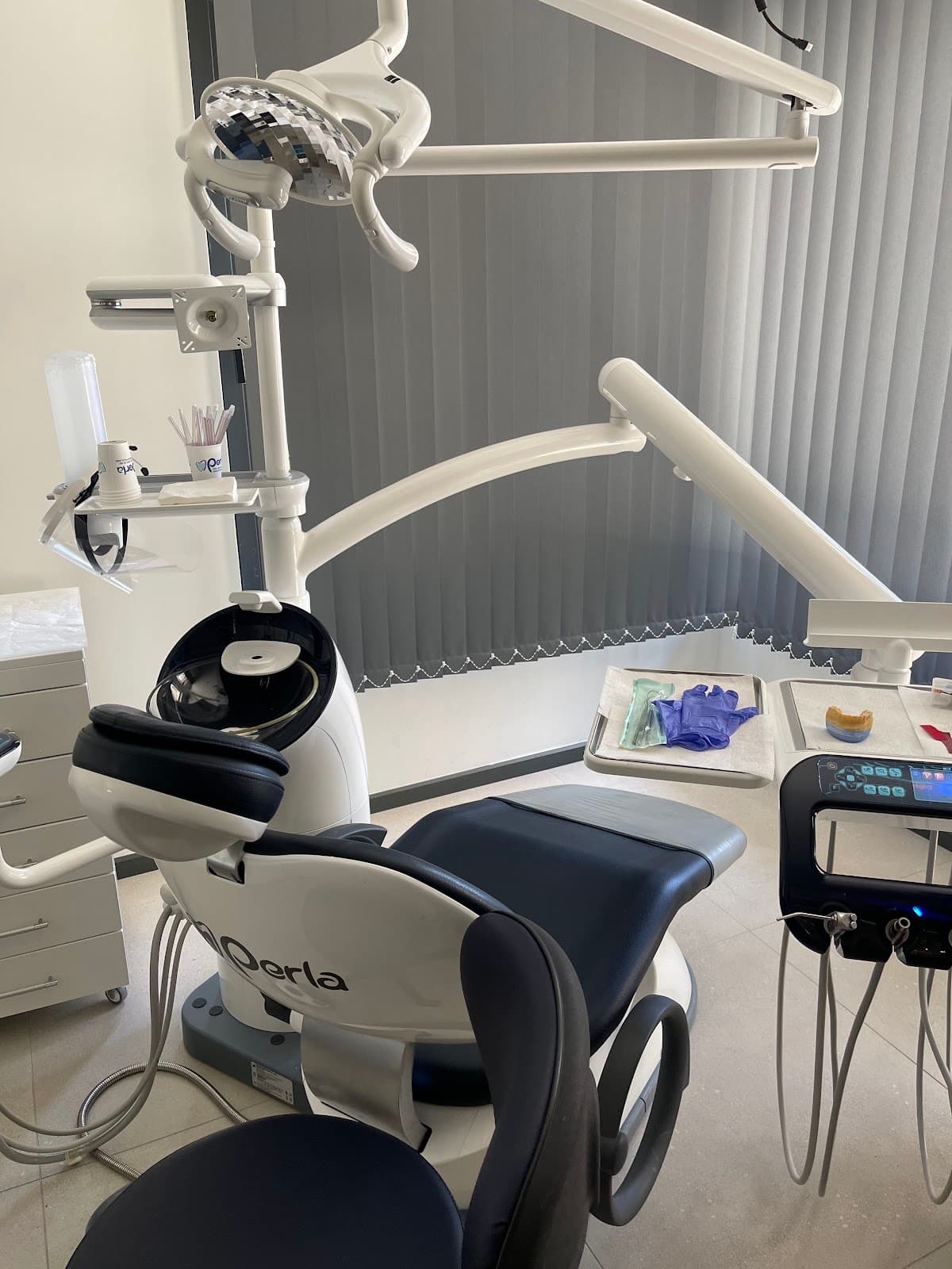 Perla Oral and Maxillofacial Clinic