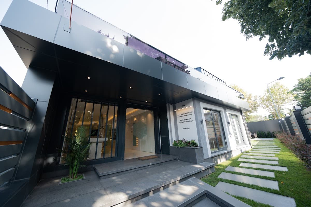 Op. Dr. Samet Şendur