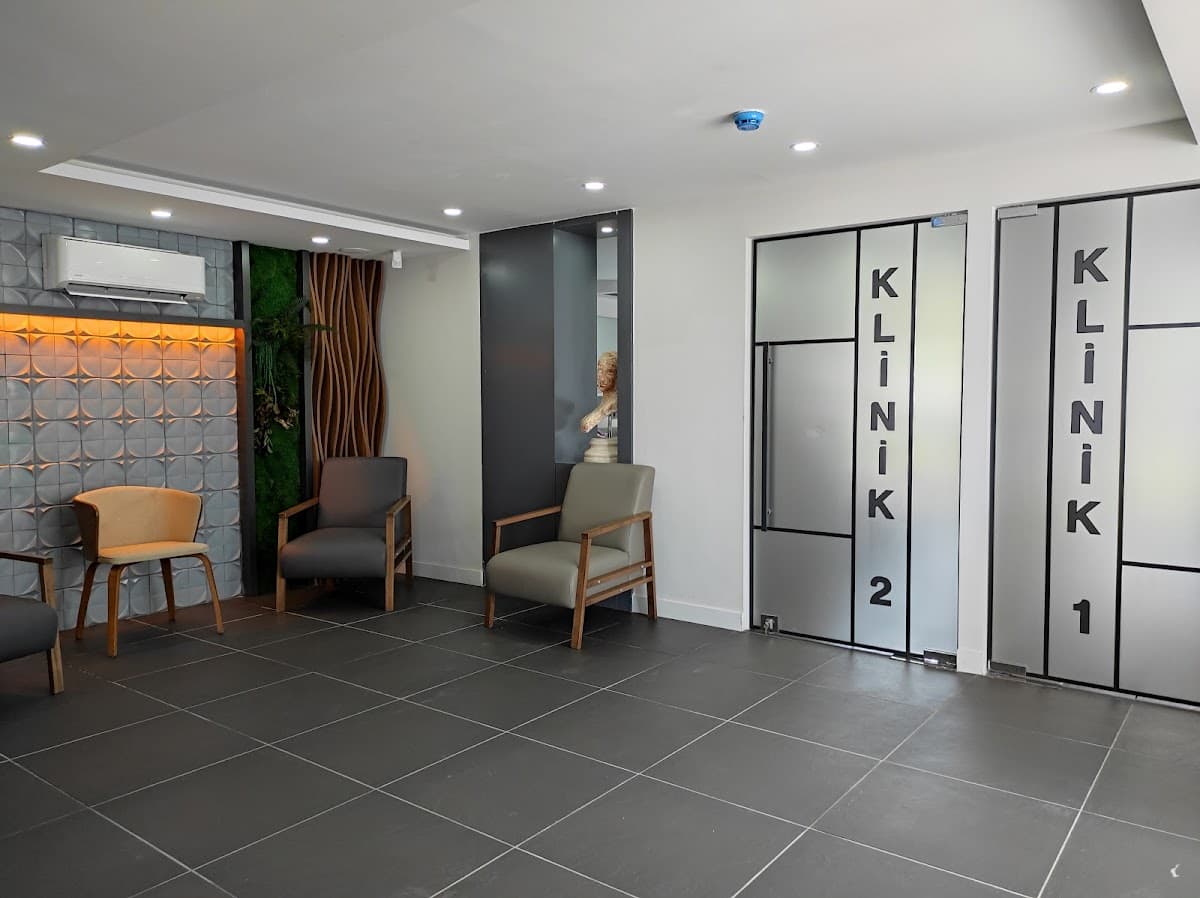 Özdemir Dental Center Antalya