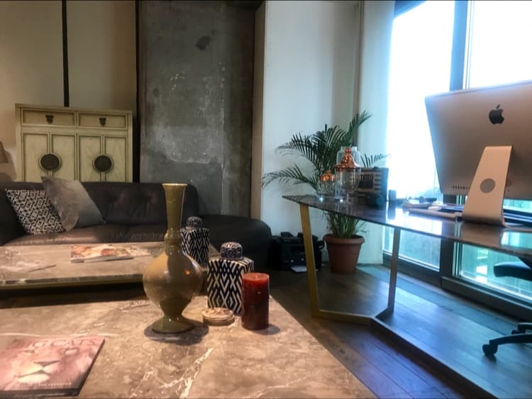 Dr. Munoz-Paris Anti-Aging & Laser Clinic