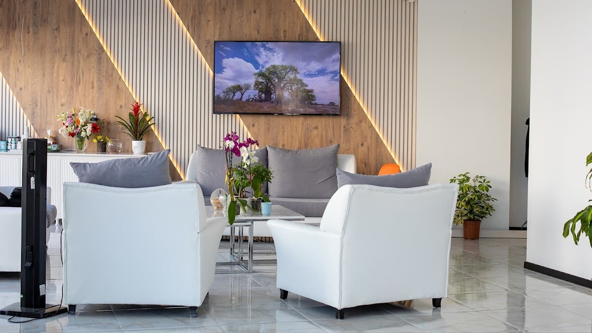 Özel Dinçalya Ağız ve Diş Sağlığı Polikliniği