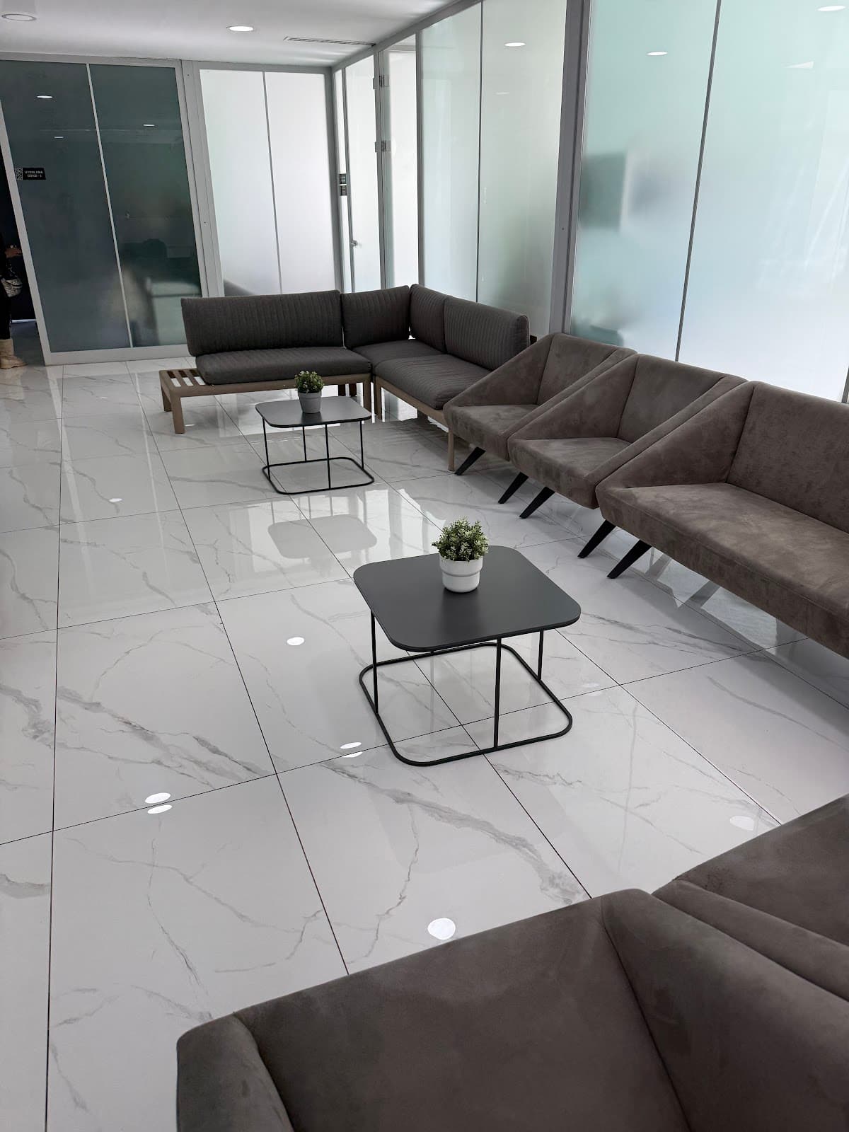 Op. Dr. İlhan Pekdemir