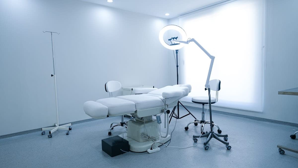 Haarexclinic Hair Transplant Antalya / Antalya Saç Ekimi