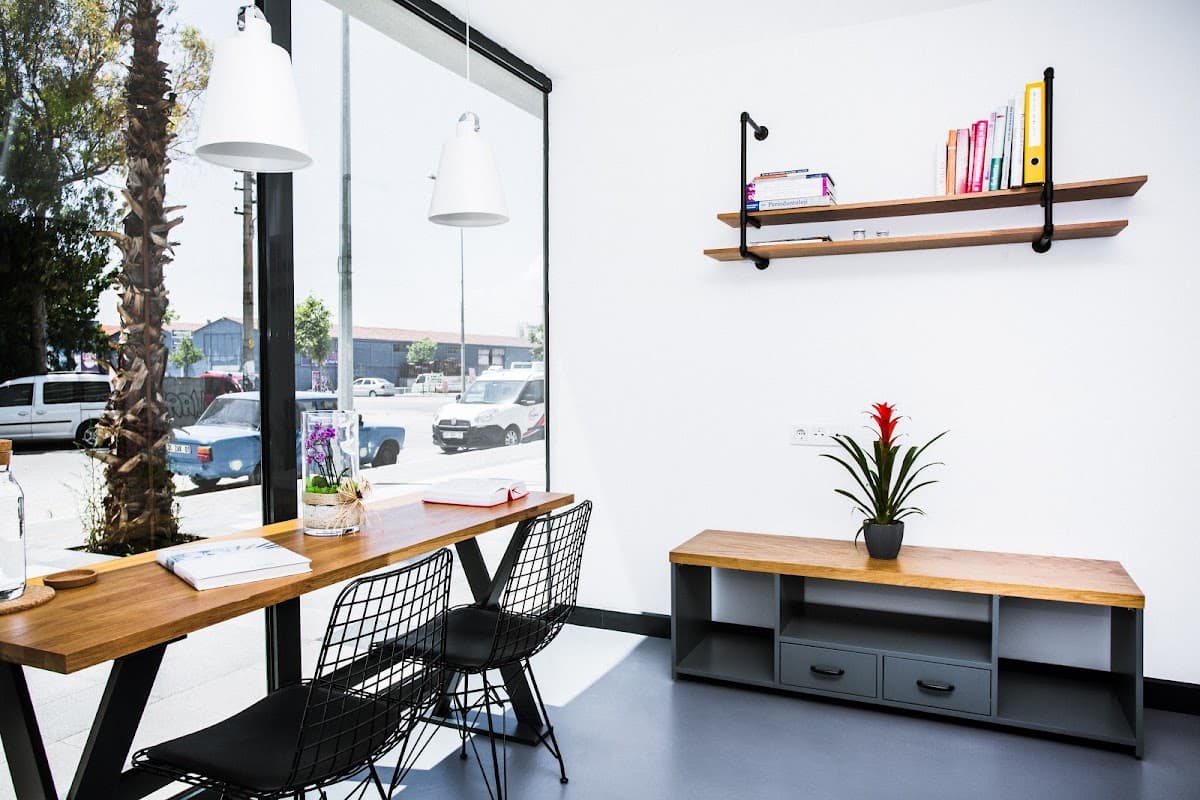 Dentomega İzmir İmplant Diş Polikliniği