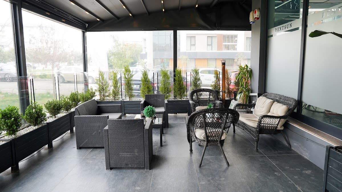 Özel Dentsun Diş Polikliniği 7/24 Karşıyaka