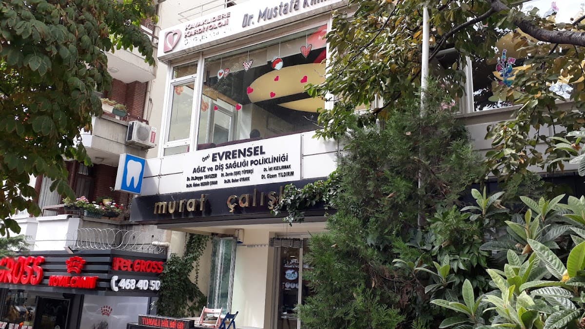 Evrensel Agiz Ve Dis Sagligi Merkezi