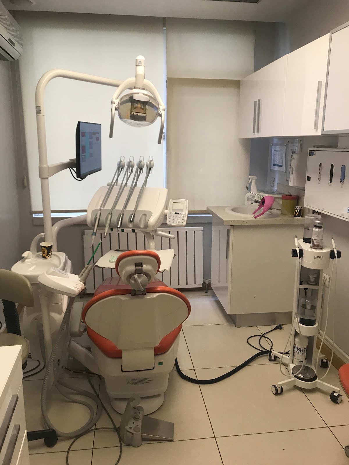 Evrensel Agiz Ve Dis Sagligi Merkezi