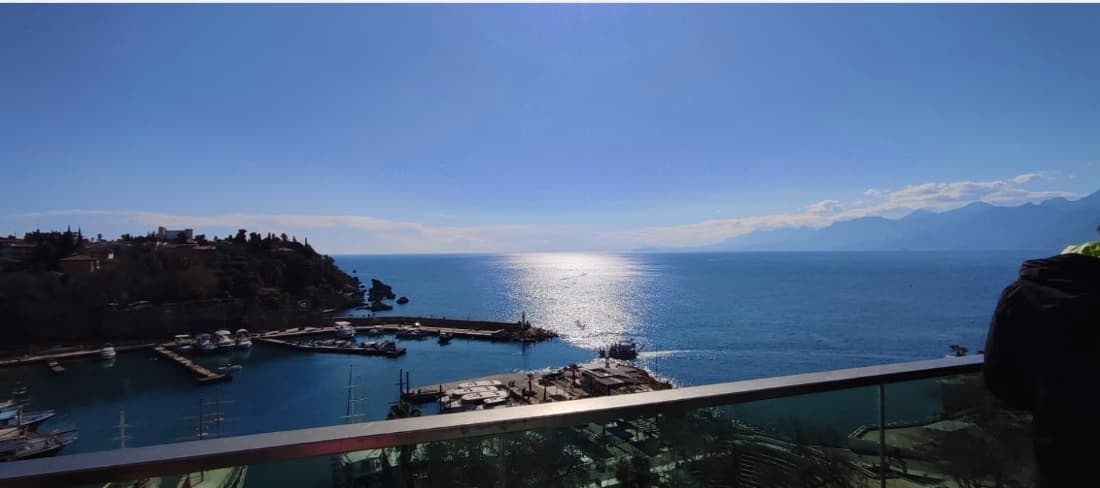 Hair Transplant in Turkiye LookMedic clinic