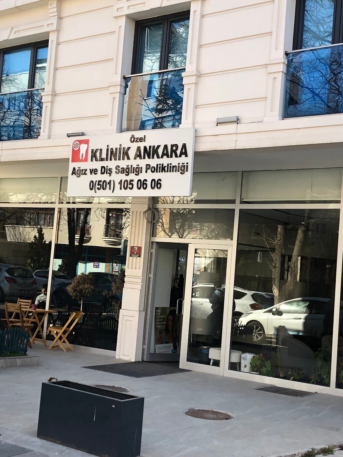 KLİNİK ANKARA AĞIZ VE DİŞ SAĞLIĞI POLİKLİNİĞİ