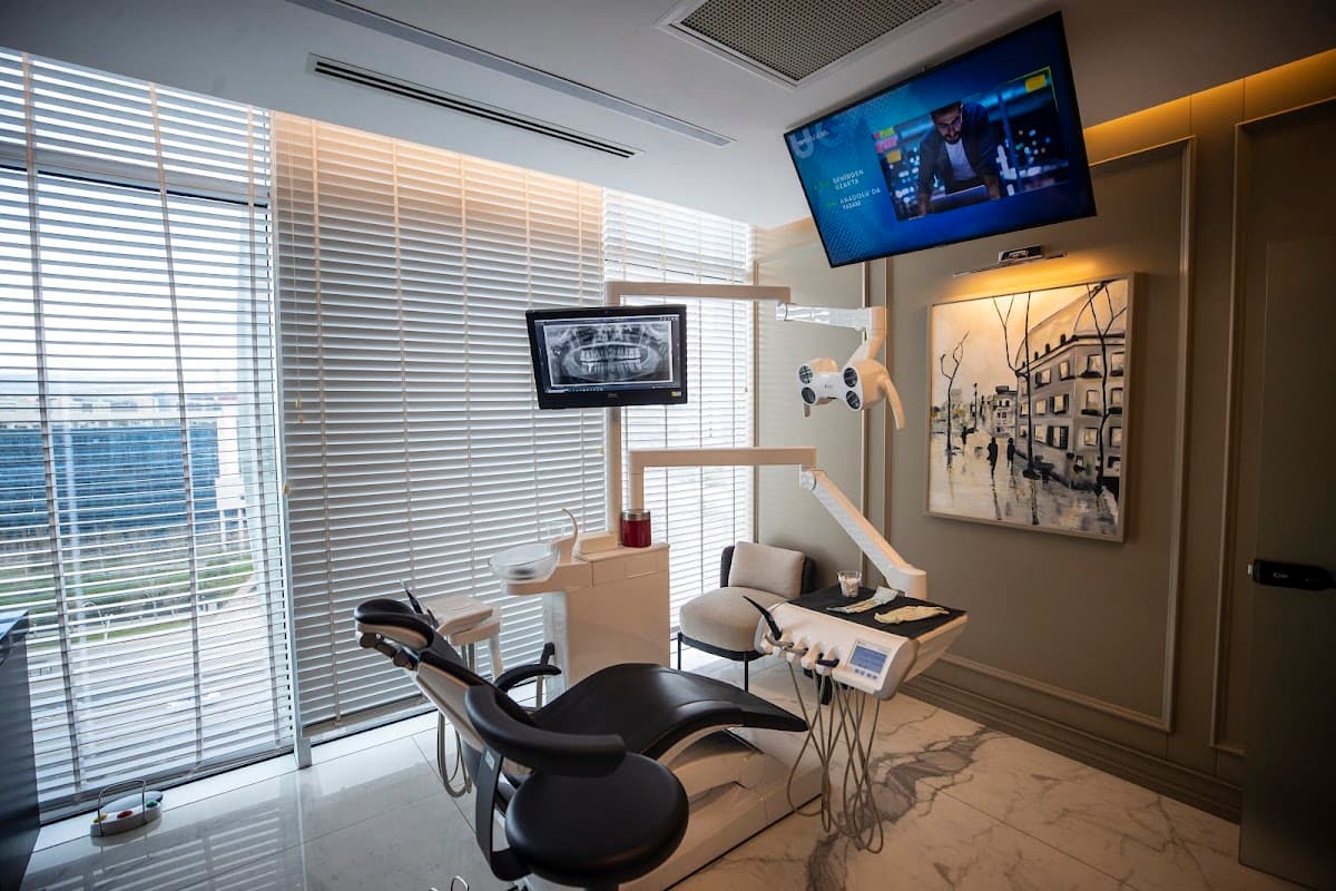 Piano Dental Clinic // Özel Ağız ve Diş Sağlığı Polikliniği