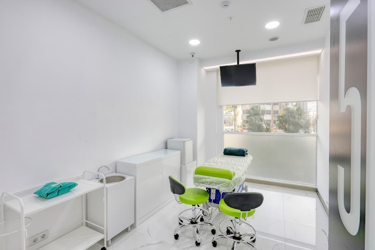 Clinichair Hair Transplant Center