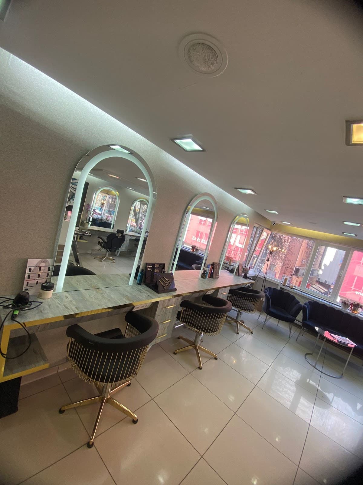 Ankara Saç Kaynak Kumsal Kuaför Kızılay Saç Kaynak Merkezi