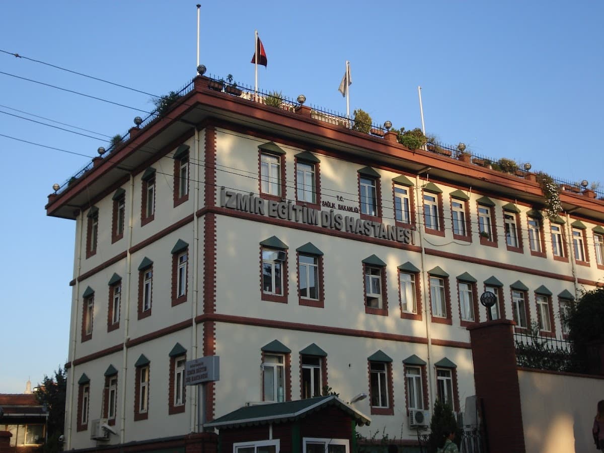 İzmir Eğitim Diş Hastanesi