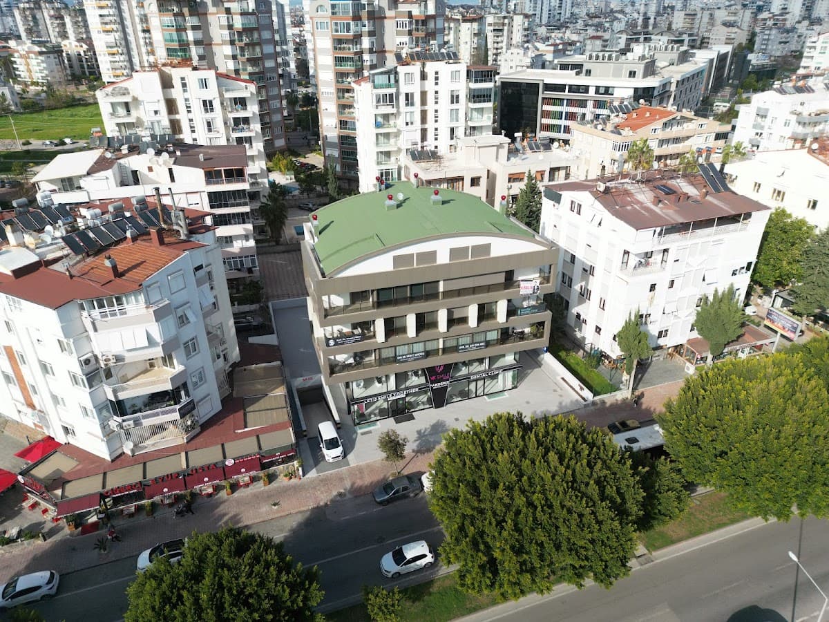 Prof. Dr. Cemal Fırat Estetik ve Plastik Cerrahi Kliniği