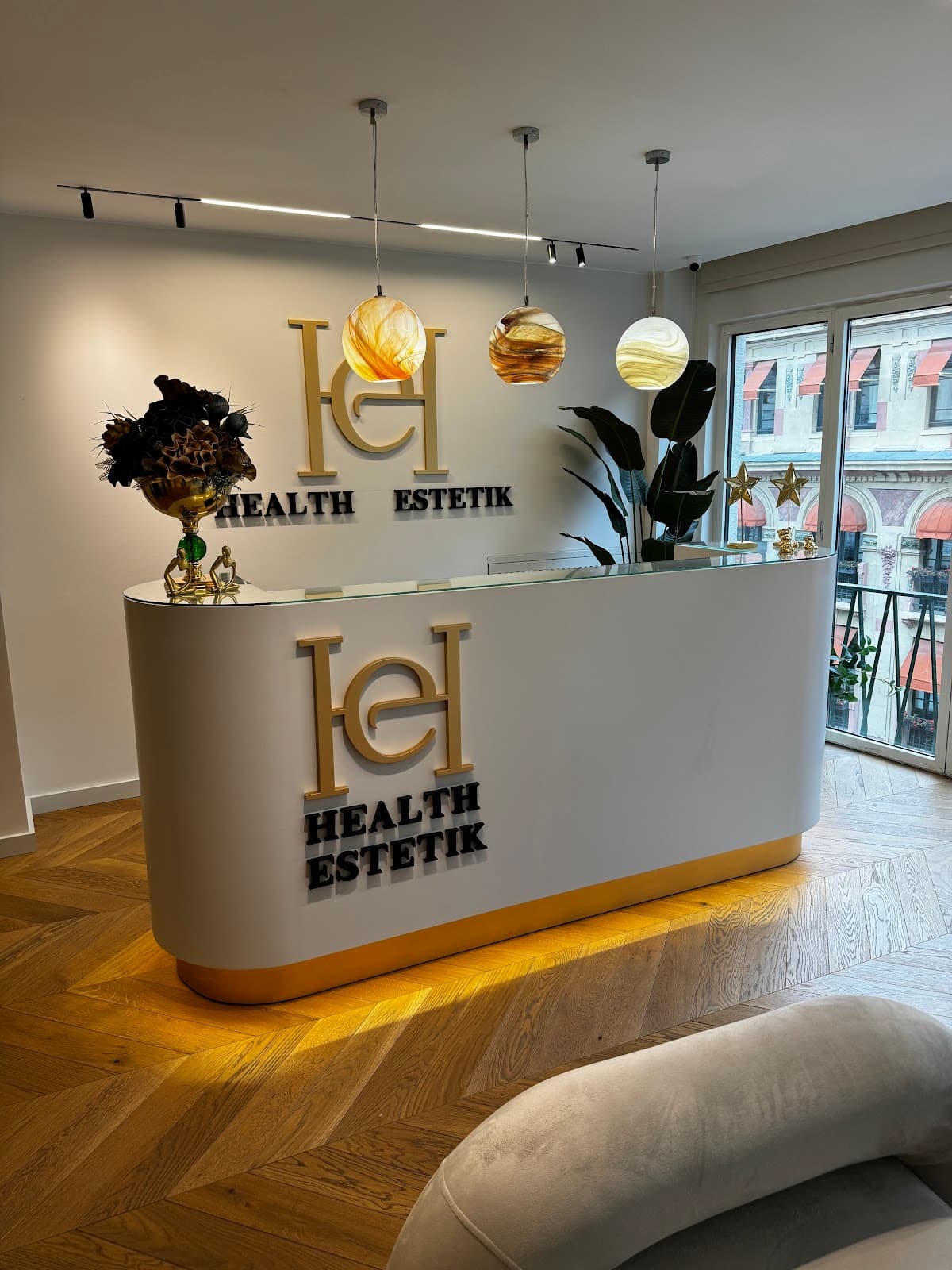 Kimia Estetik Center