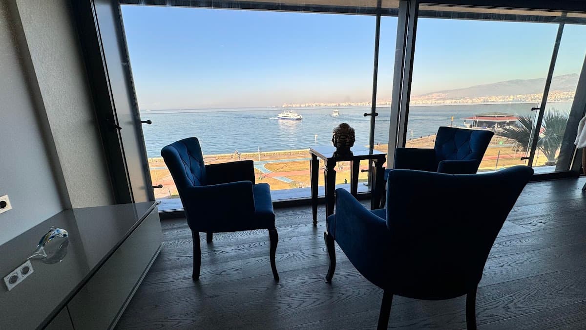 Prof. Dr. Fatih Uygur | İzmir Estetik Cerrahi