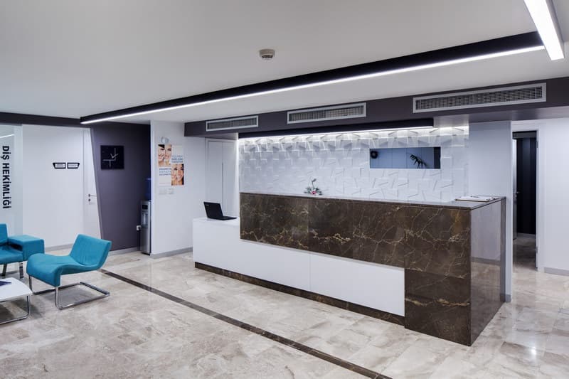 ISTANBUL DENTAL CLINICS Turkey | Dentist | Veneers | Dental Implants | Crowns | Hollywood Smile Design