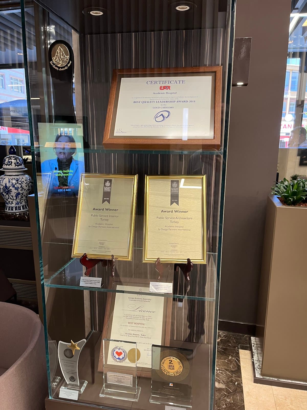 EsteNove - Best Hair Transplant in Turkey