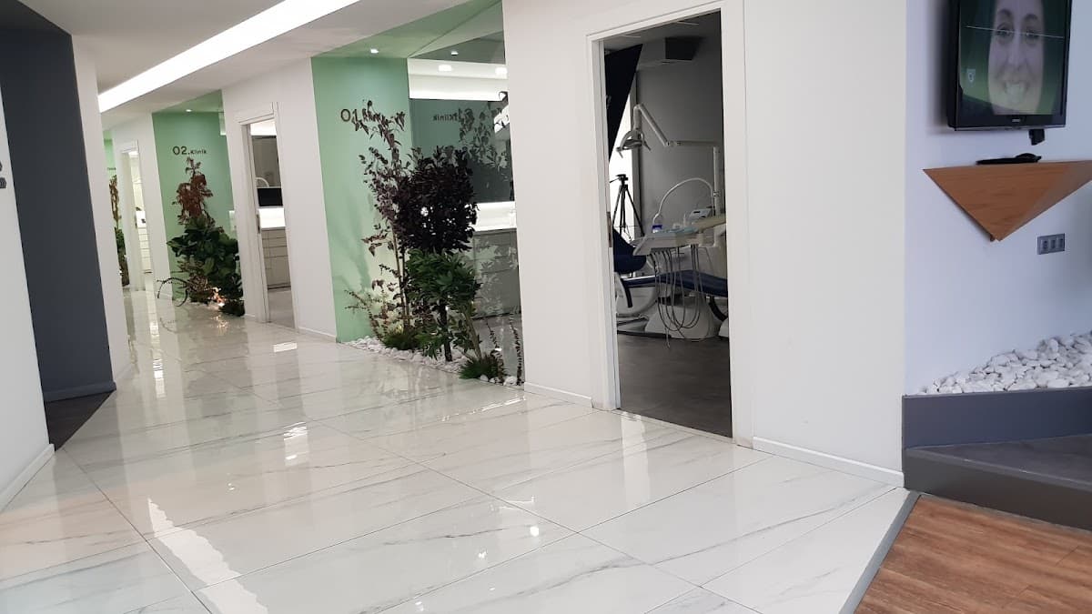 İstanbul Diş Hastanesi 24 Saat Açık Nöbetçi Diş Kliniği