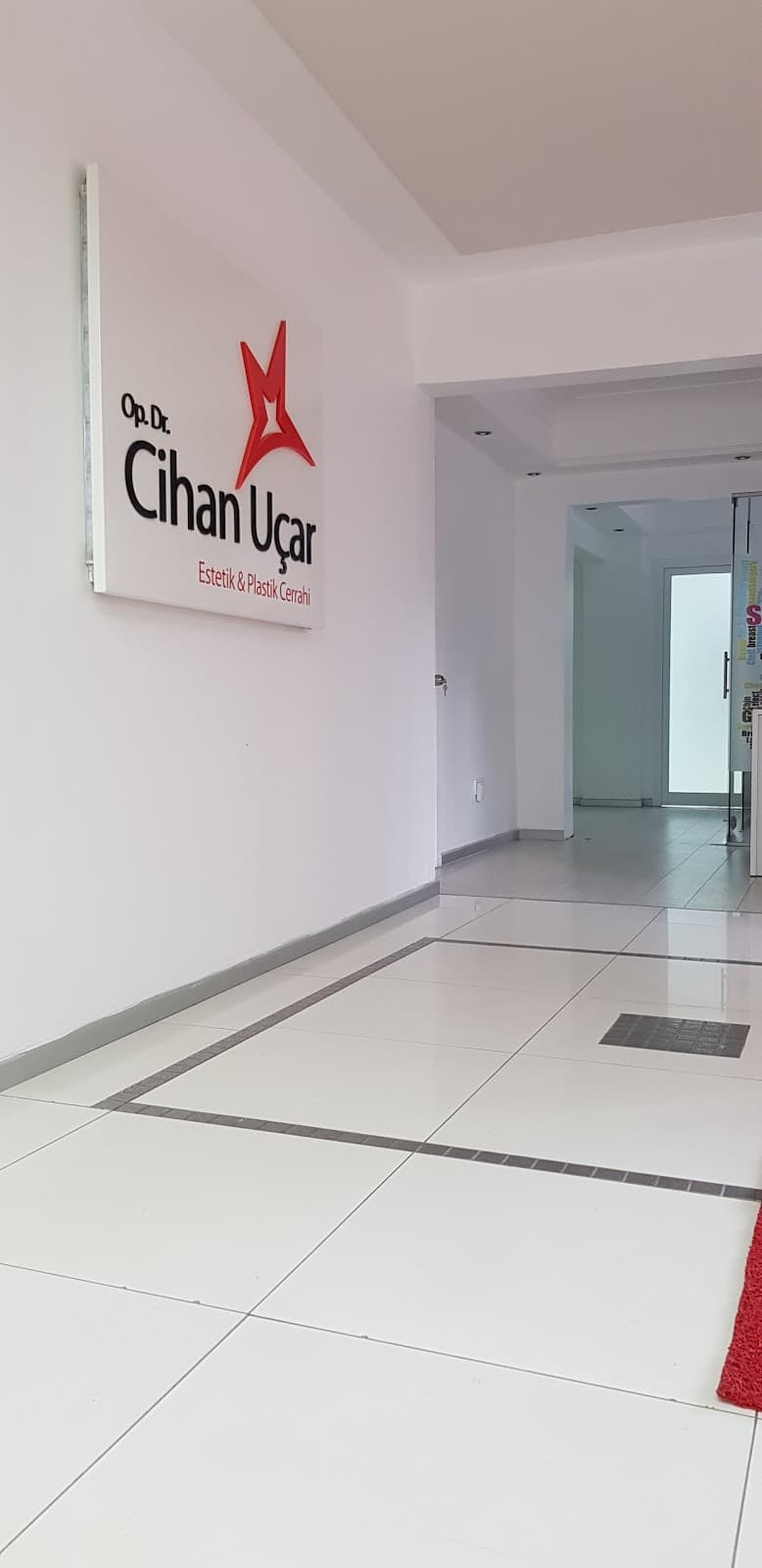 Op.Dr.Cihan Uçar Estetik Cerrahi Meme, Yüz ve Karın Estetiği