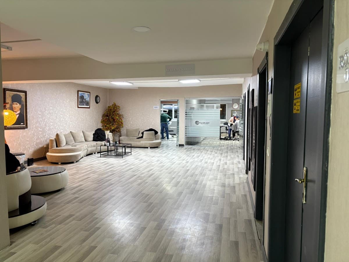 Dt Ayşenur Taş 24 Saat Açik Dişçi Ankara