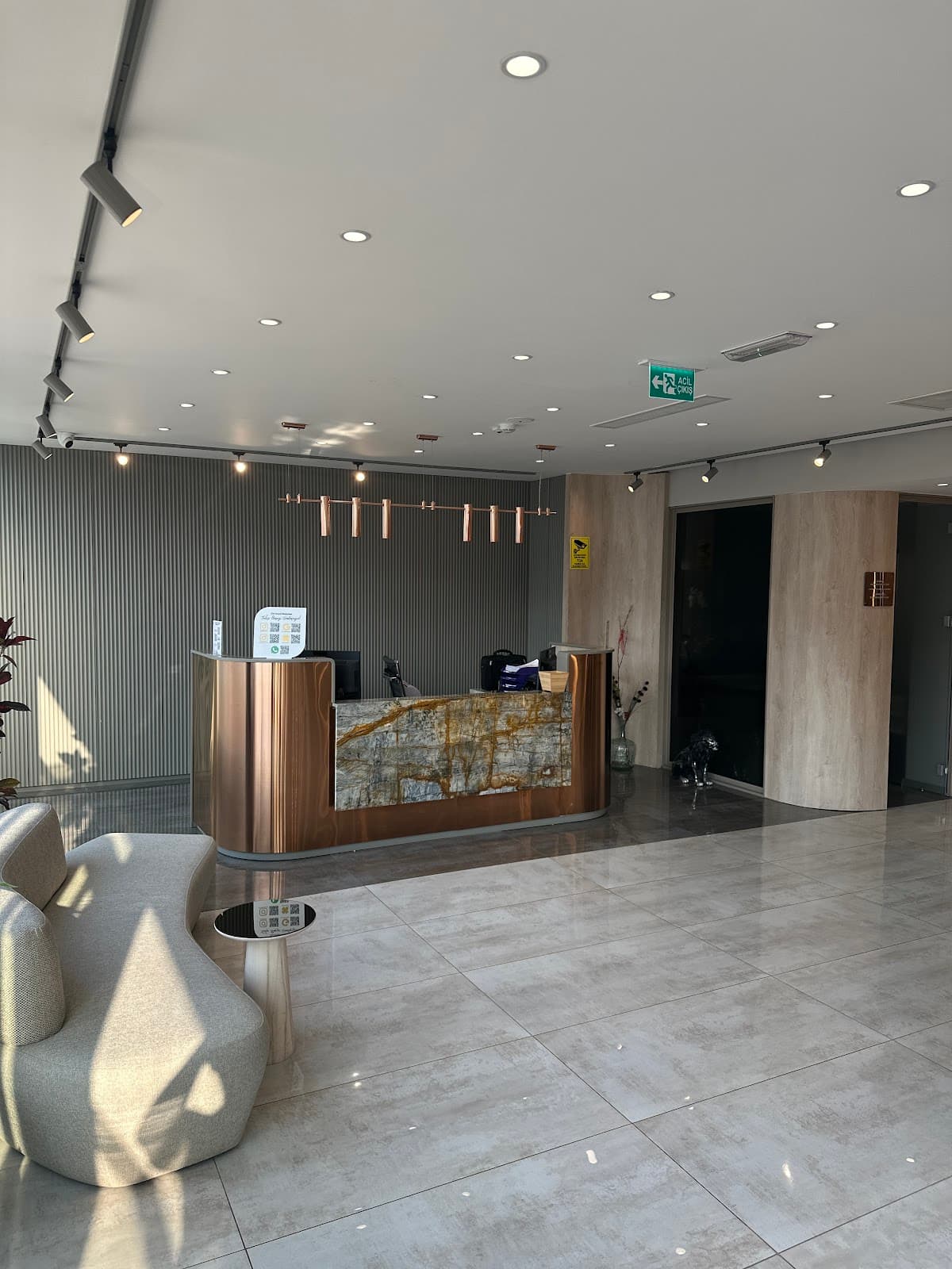 Op. Dr. Çağhan Baytekin