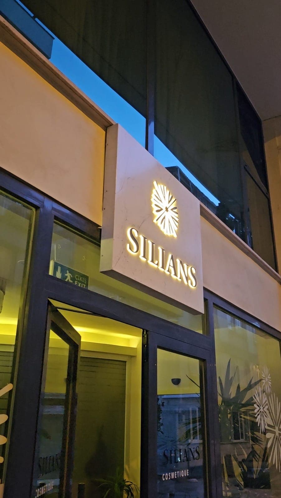Silians Clinic
